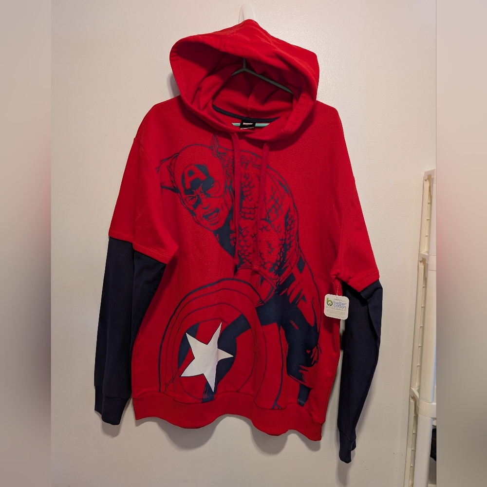 Red and Blue Captain America Hoodie Brand New With Tag Adult Size XL